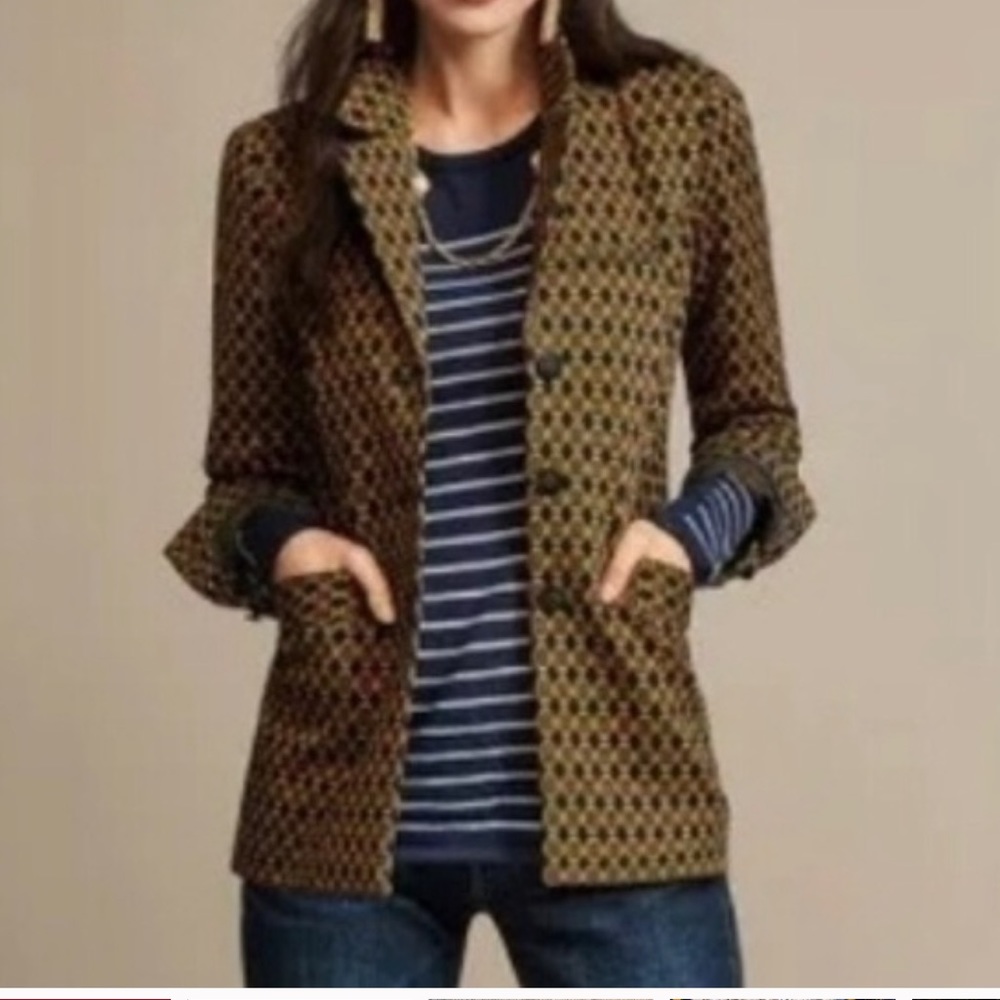 CAbi Standout Jacket Medallion suit Blazer Size XS